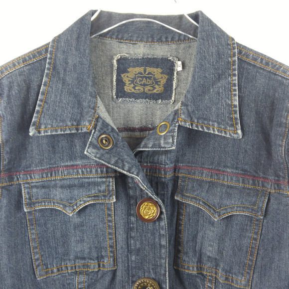 NEW ARRIVAL! CAbi Dark Wash Jean Jacket Snap Front - Picture 3 of 8